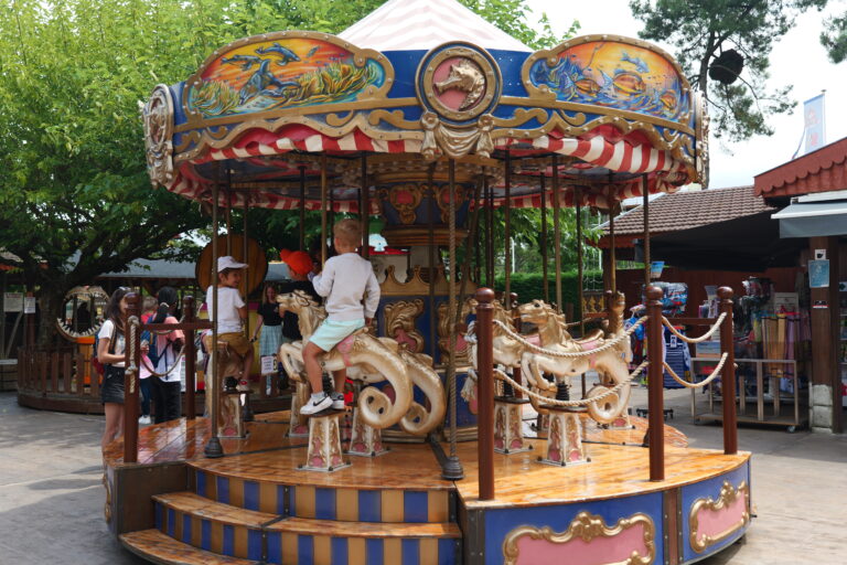 Le carrousel